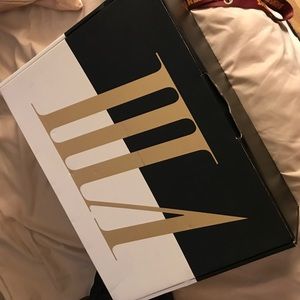 Air Jordan 8 Retro Confetti Edition